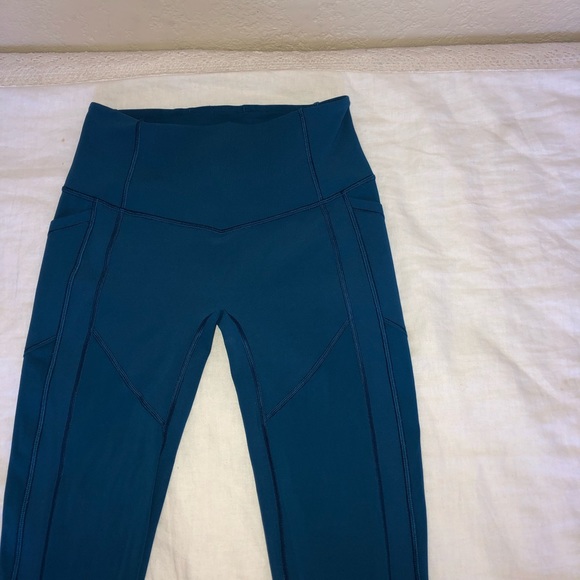 Lululemon all the right places leggings - Picture 3 of 4